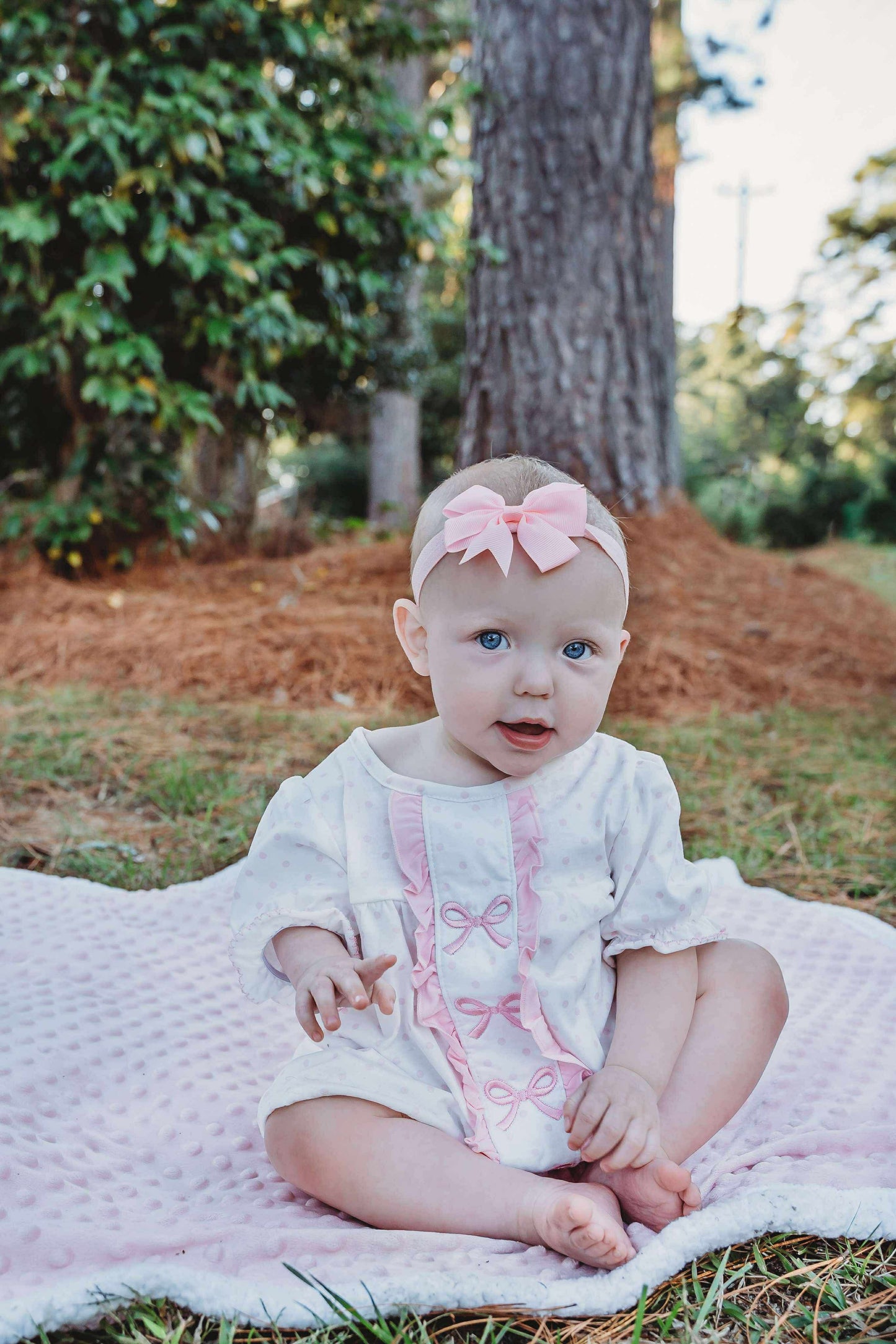 Pretty in pink bows smocked set