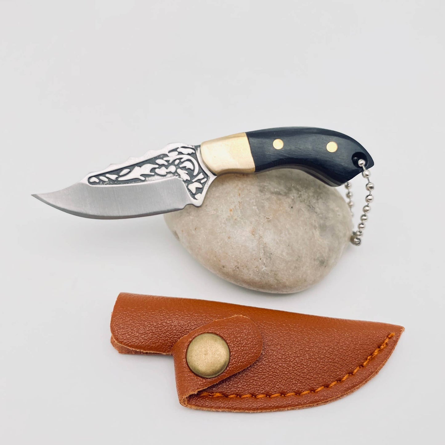 Wooden Handle Portable Mini Stainless Steel Embossed Knife