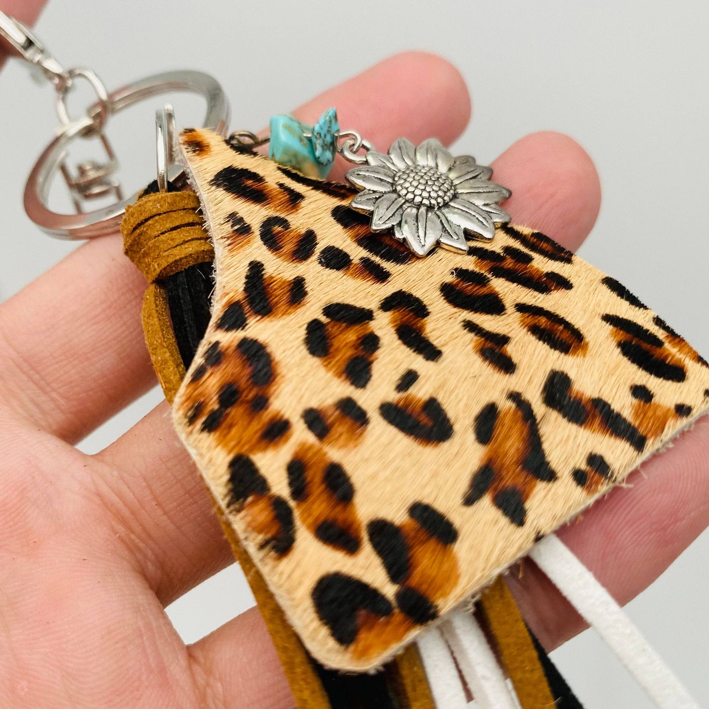 Western Style Geometric Cowhide Keychain