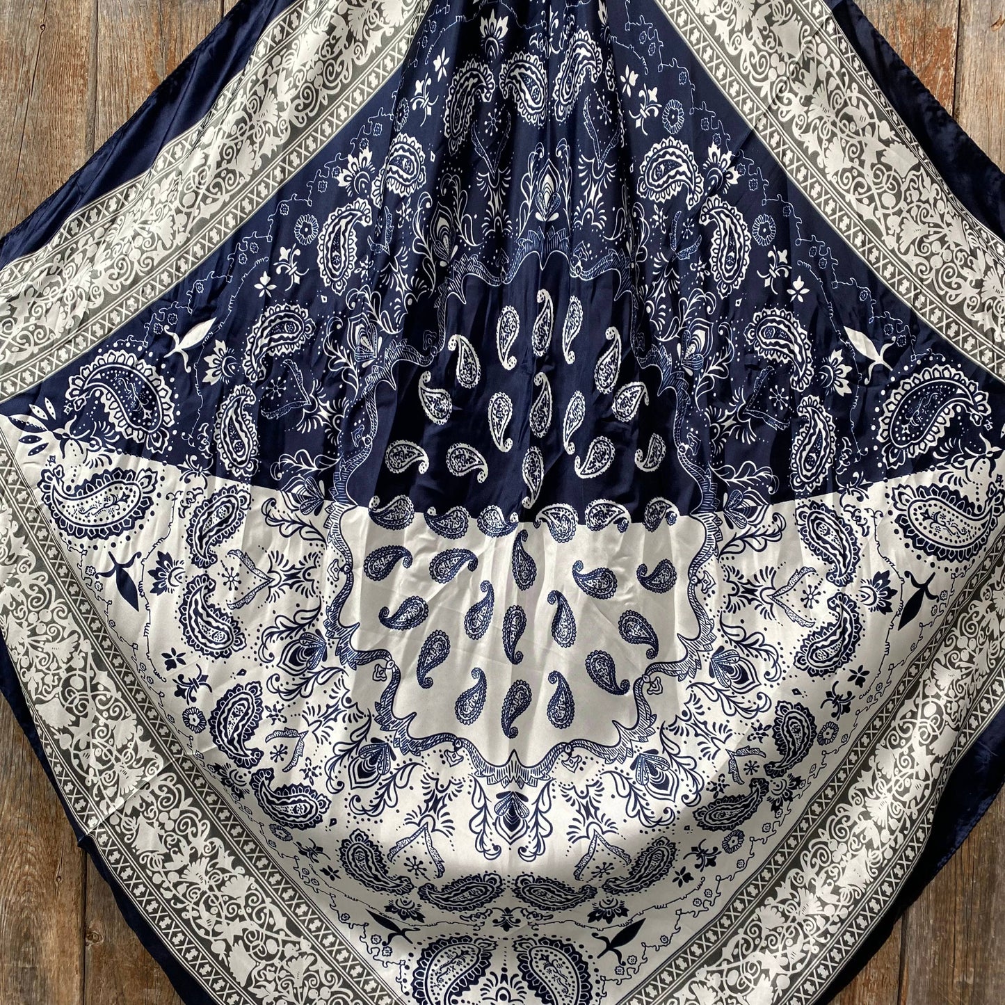 35X35" Two Tone Navy Paisley Wild Rag / Scarf WR2561